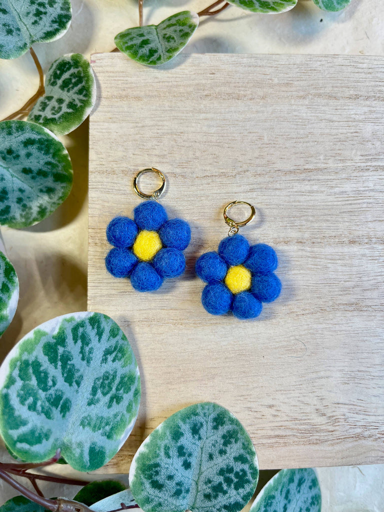 Mini Felted Daisy Earrings